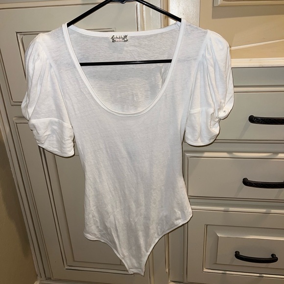 Free People Tops - Free People White Puff Sleeve Bodysuit